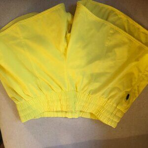Rabbit Feelin' Fine 4" Shorts - Yellow, XS